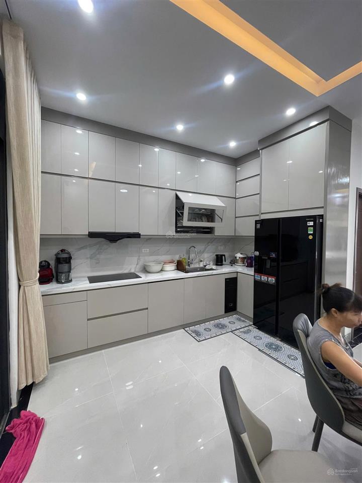 Cho thuê liền kề 2pn, 3wc, 70m2, tại vinhomes ocp 2, văn giang, hưng yên