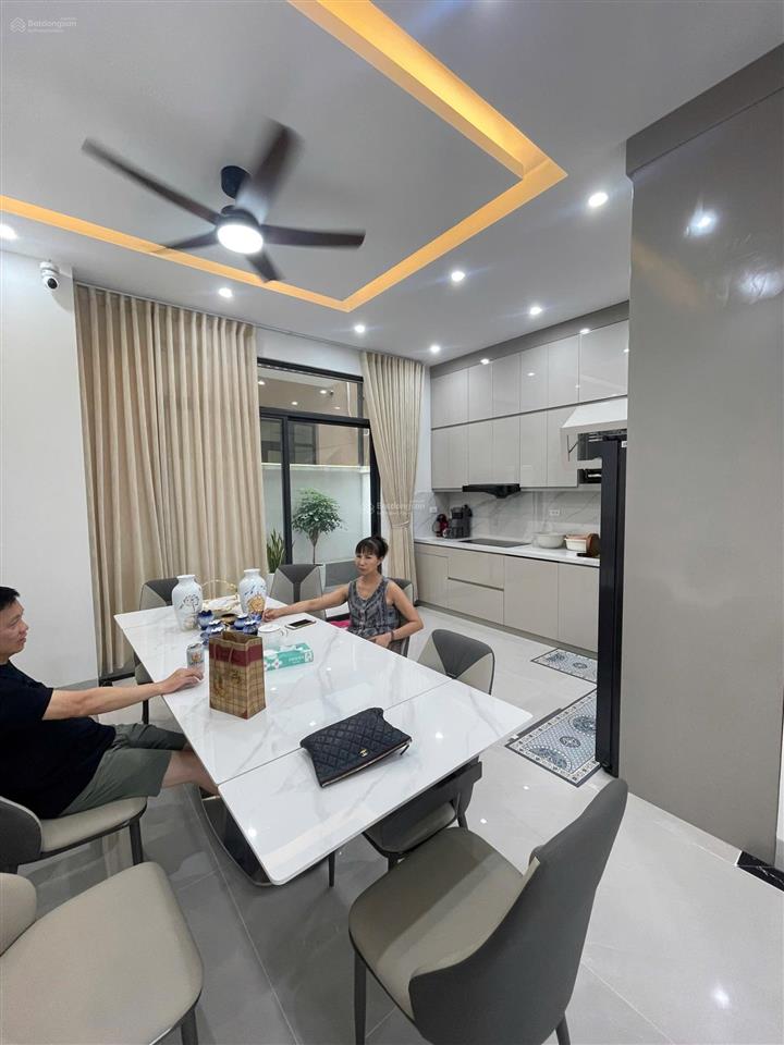 Cho thuê liền kề 2pn, 3wc, 70m2, tại vinhomes ocp 2, văn giang, hưng yên