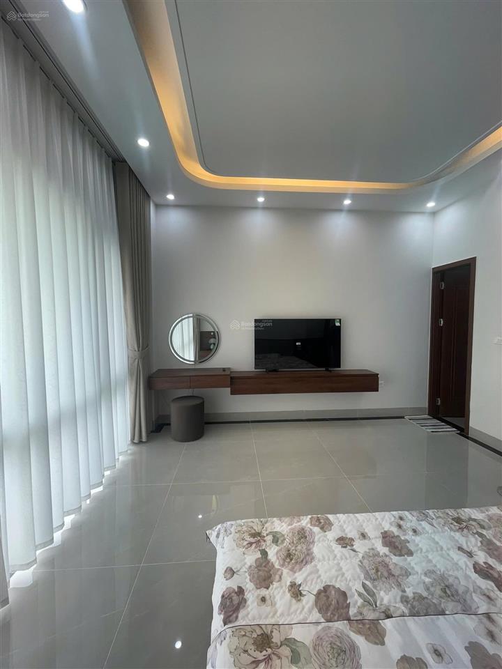 Cho thuê liền kề 2pn, 3wc, 70m2, tại vinhomes ocp 2, văn giang, hưng yên
