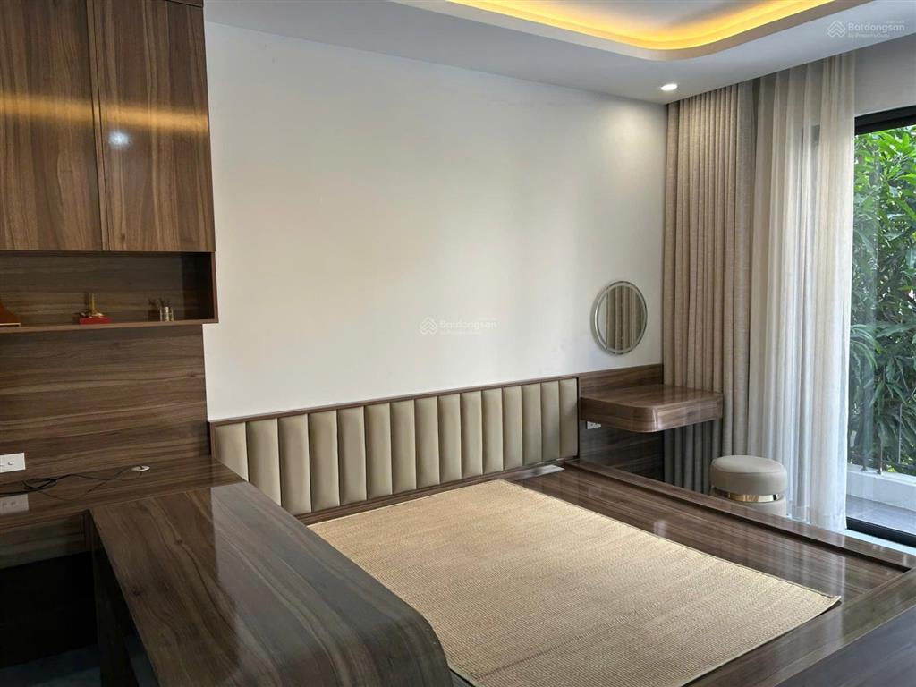 Chính chủ cho thuê căn hoàn thiện đẹp, đủ đồ, đối diện trường vinschool, giá 8tr/tháng