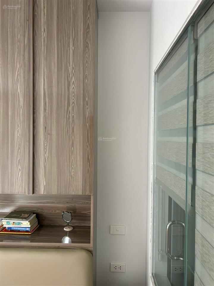 Chính chủ cho thuê căn hoàn thiện đẹp, đủ đồ, đối diện trường vinschool, giá 8tr/tháng