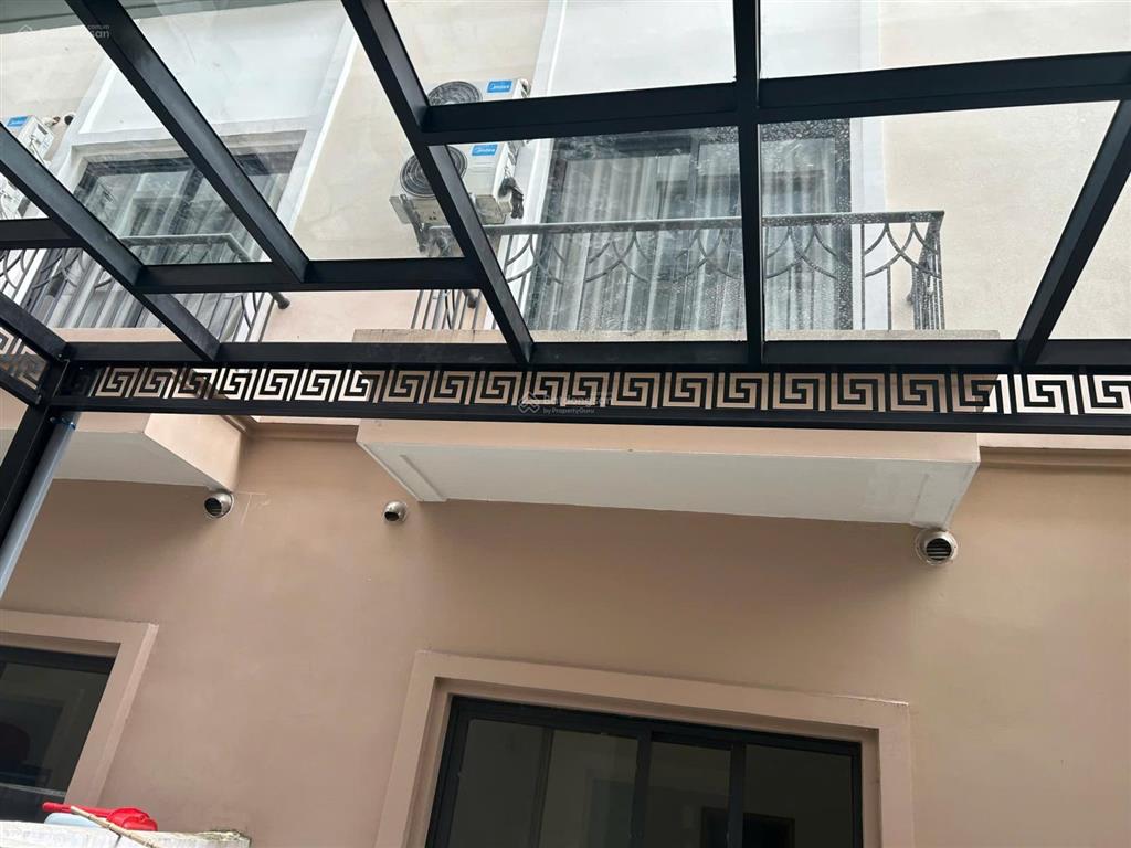 Chính chủ cho thuê căn hoàn thiện đẹp, đủ đồ, đối diện trường vinschool, giá 8tr/tháng