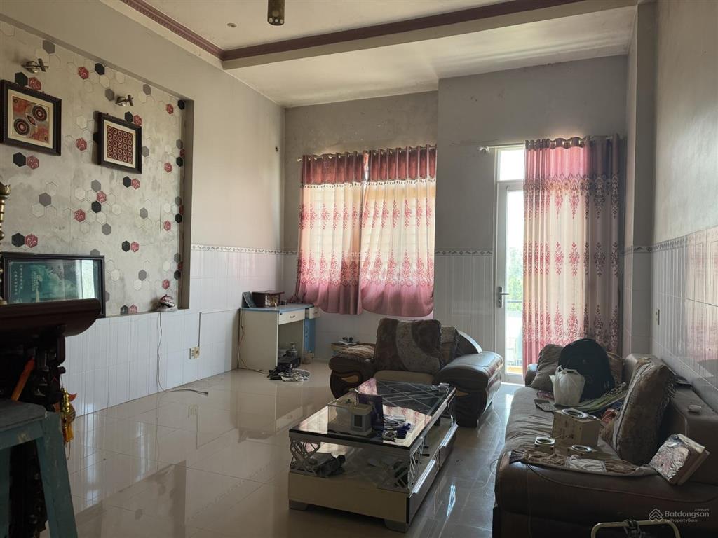 Nhà 3 tầng tại chợ trường xuân, tháp mười, đồng tháp, giá 3.666 tỷ
