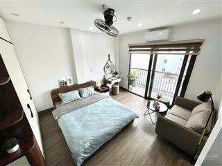 Đi bộ qua vlu  mới xây ban công siêu đẹp  thang máy mới xây