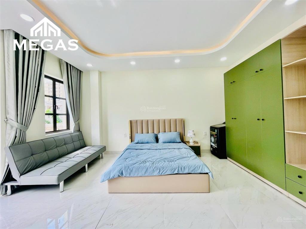 Phòng siêu đẹp ngay emart phan văn trị  40m2  ban công full nội thất