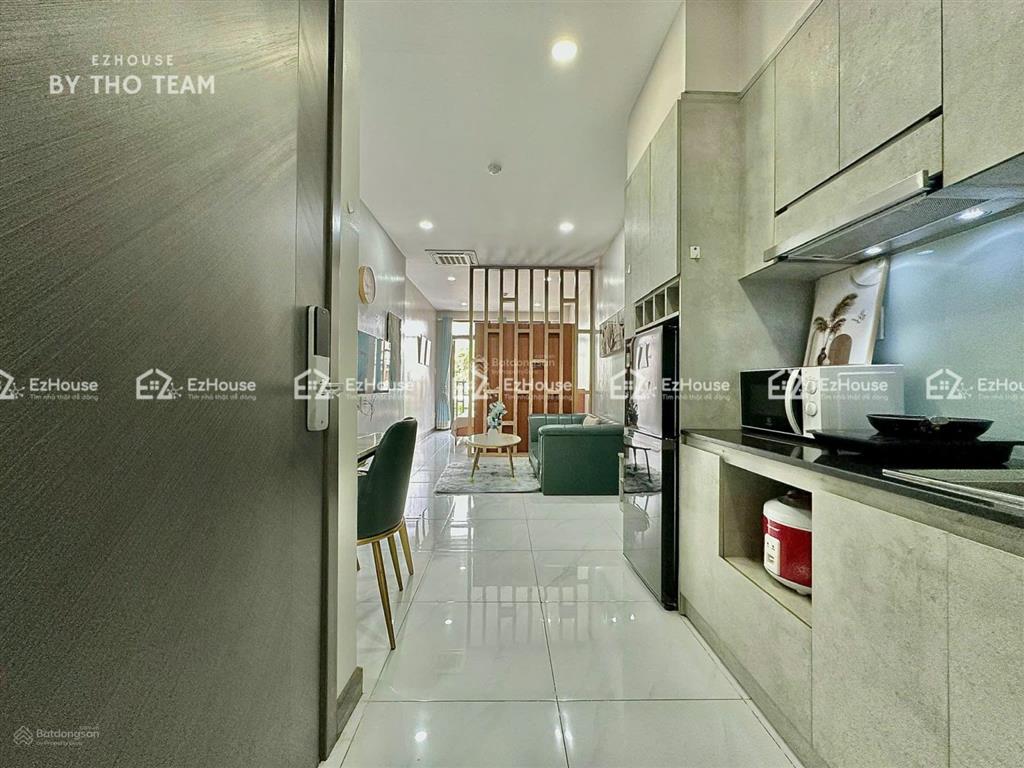 Phòng 40m2 ban công ngay emart phan huy ích  dạng 1pn  free phí dịch vụ