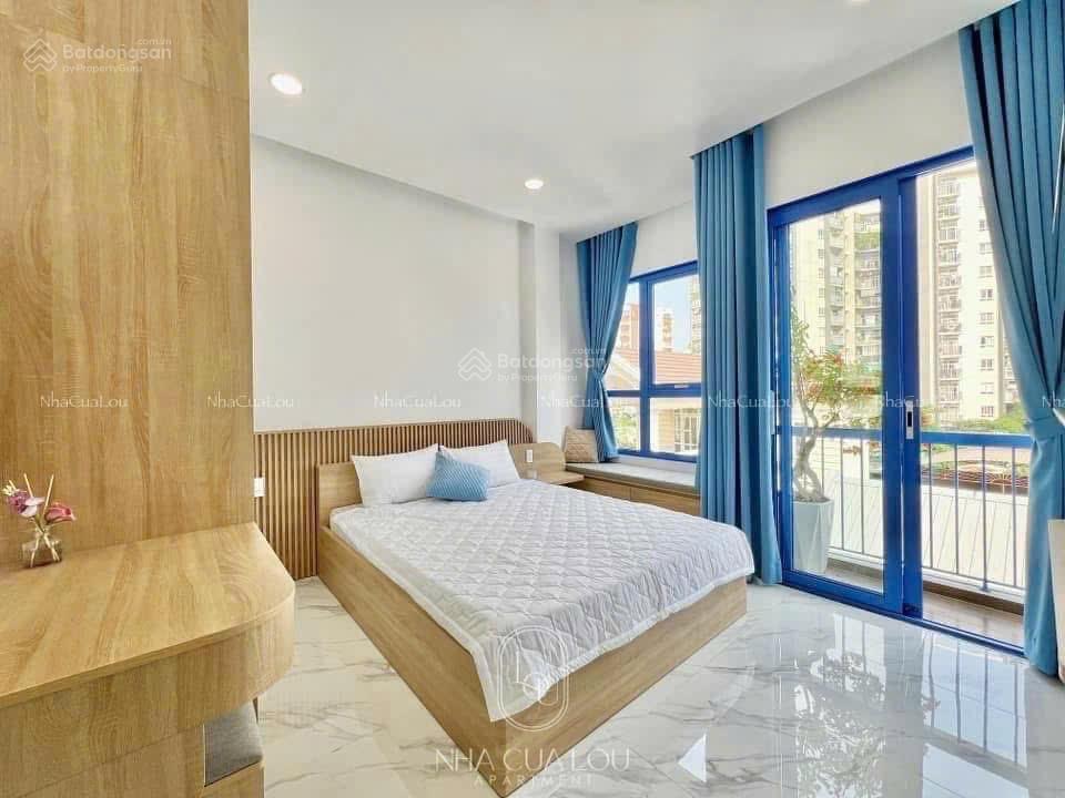 Mới trống 1p ngay vlu  ban công full nội thất siêu đẹp