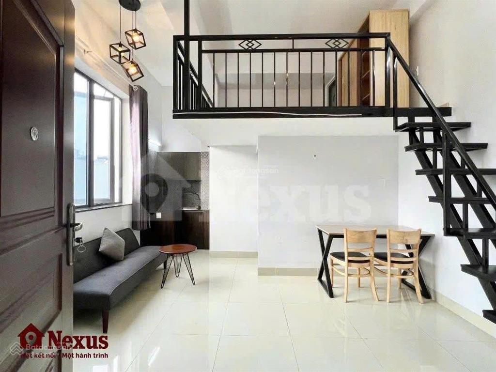 Căn hộ gác full nội thất  ngay vincom quang trung  40m2 siêu rộng