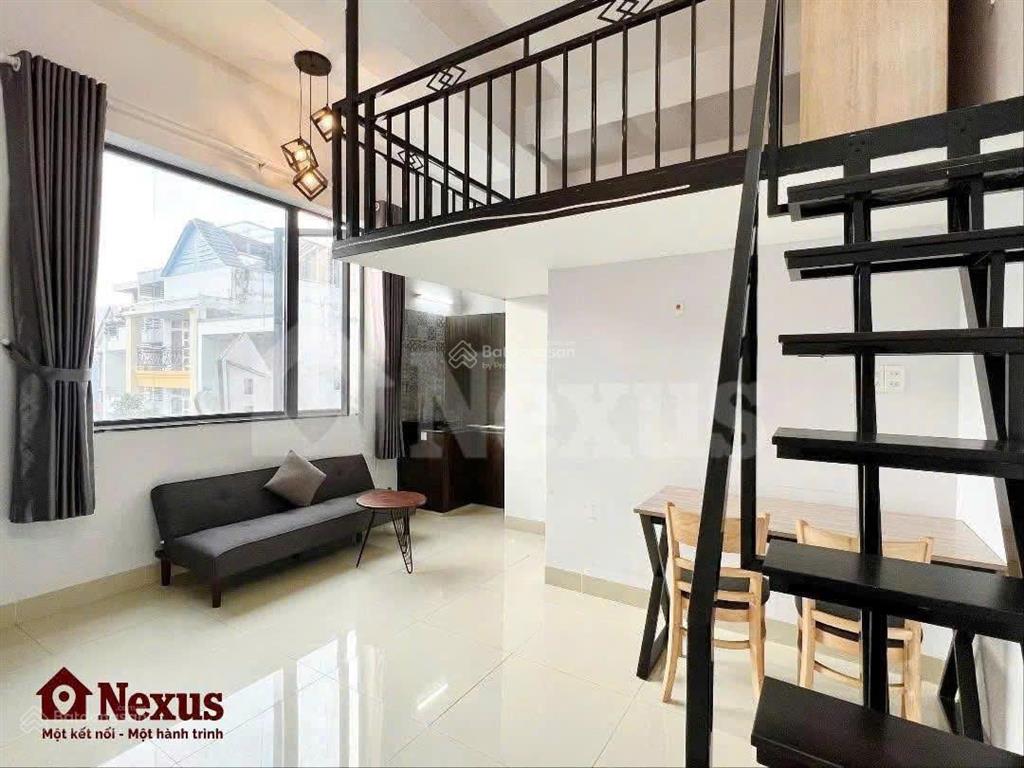 Căn hộ gác full nội thất  ngay vincom quang trung  40m2 siêu rộng