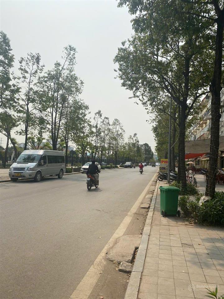 Cực hiếm! 75m2 mặt đường 30m  sát vành đai 4 & đh phenikaa  kinh doanh đỉnh!  e.chính
