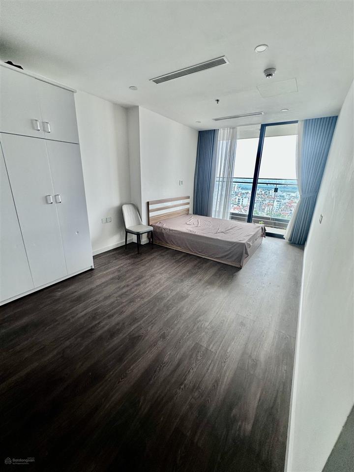 Chỉ 27tr/tháng  dọn vào ở ngay | căn 2pn 125m2 | sunshine golden river view sông hồng full đồ