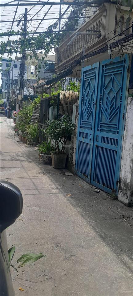 Bán nhà ngõ thông ra phố hồng tiến kéo dài