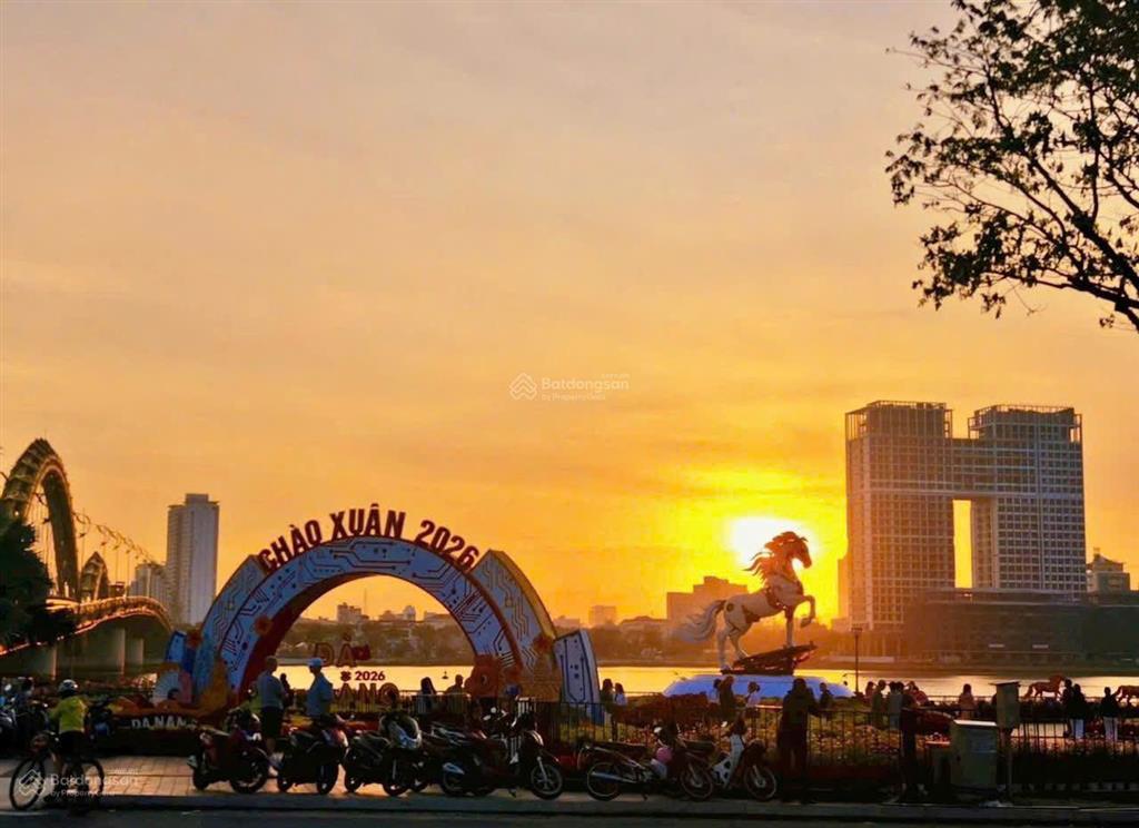 Căn studio sun pontetầng trung,view pháo hoatrực diện sông hàn, sở hữu lâu dài, giá cực tốt