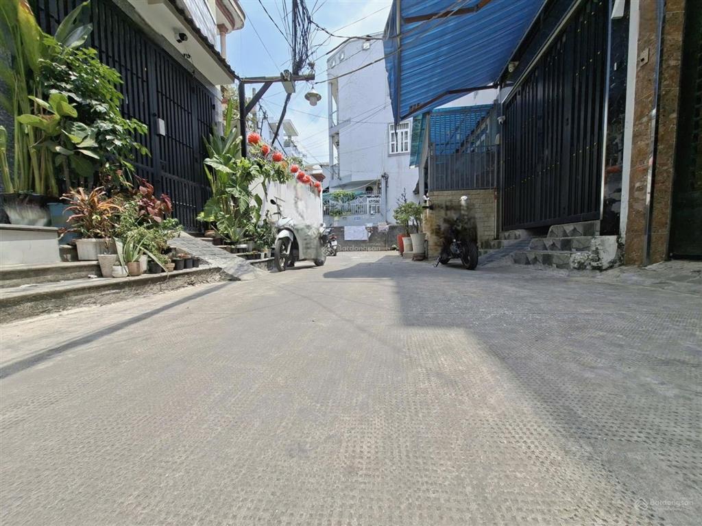 Nhà 2 mặt hẻm  nguyễn lâm  (3.9m x 20m)  3 tầng btct  5pn 6wc  7.8 tỷ