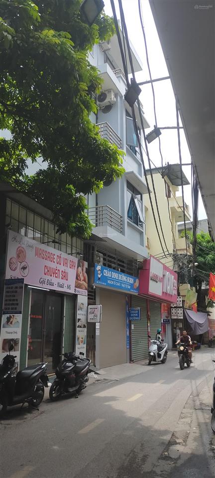 *bán nhà mặt phố phú đô, mỹ đình, nam từ liêm* *vị trí kinh doanh đắc địa*
ôtô 7 trỗ qua nhànhà.