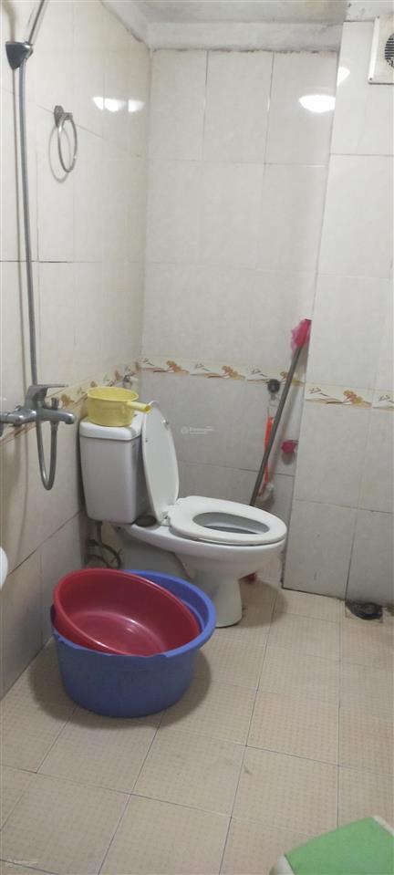 Cần bán nhà gấp trong năm nay để lấy tiền chữa bệnh cho con,nhà ở phú đô mt,71m5tmt 4mgiá 18,5tỷ