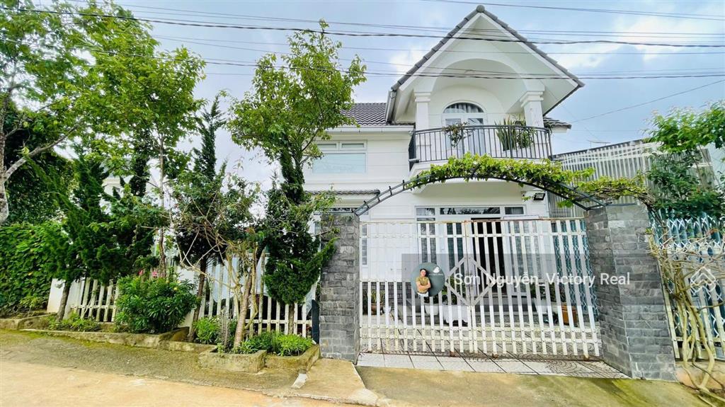 Bán nhà riêng tại trần đại nghĩa, 9,5 tỷ, 200m2, 3pn, 3wc, view đẹp