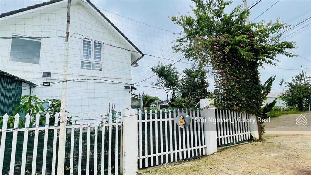 Bán nhà riêng tại trần đại nghĩa, 9,5 tỷ, 200m2, 3pn, 3wc, view đẹp