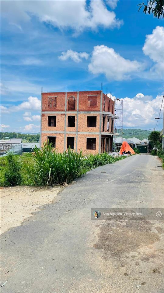 Đất hẻm xe tải thái phiên p. 12, đà lạt full thổ cư, view đẹp, sinh lời cao