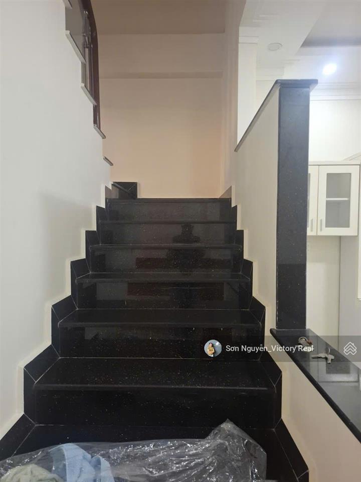 Cần bán nhà phố hẻm xe hơi  đường nguyễn đình chiểu, p.09, đà lạt