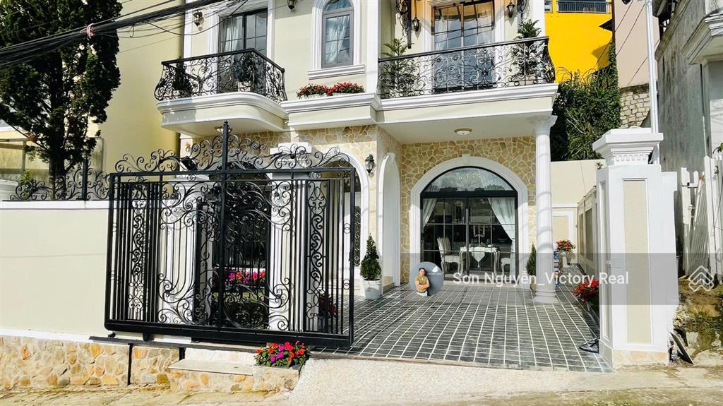 Bán nhà mặt phố đẹp tại đường ngô thì nhậm, 12,5 tỷ, 89m2, nhiều tiện ích chỉ với