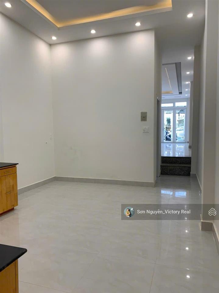 Cần bán nhà phố mặt tiền đường thông thiên học, p. 2, đà lạt