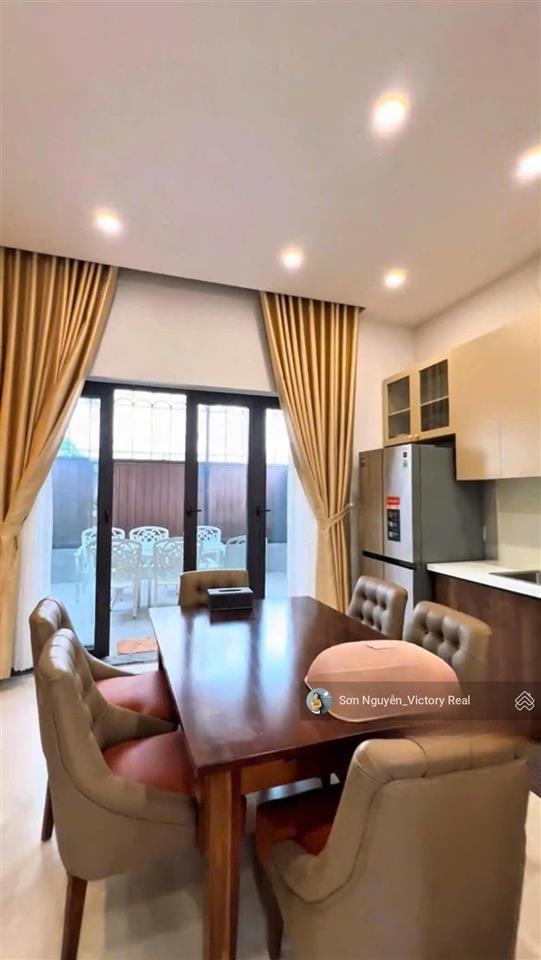 Nhà phố hẻm xe hơi đường nguyễn hữu cầu, p. 12, đà lạt. dt 101m2 mặt tiền