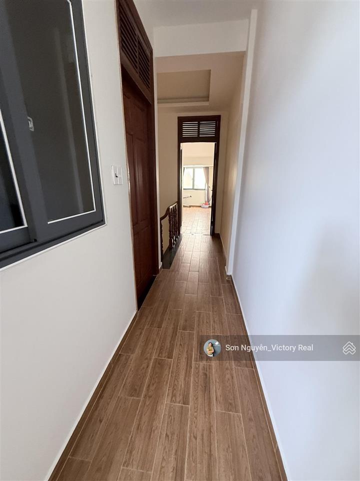 Chỉ 5,5 tỷ sở hữu nhà 3 tầng hẻm xe hơi p. 9, đà lạt diện tích 90m2