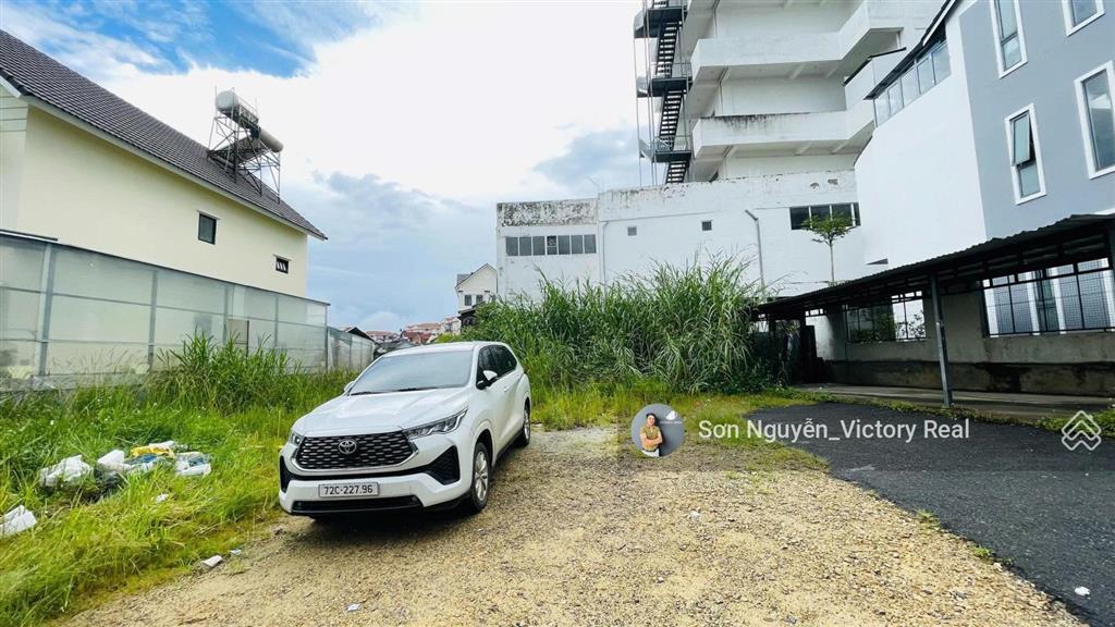 Đất đẹp trung tâm đà lạt hẻm xe hơi đường yersin, p.9, dt 421m2 đường ô tô