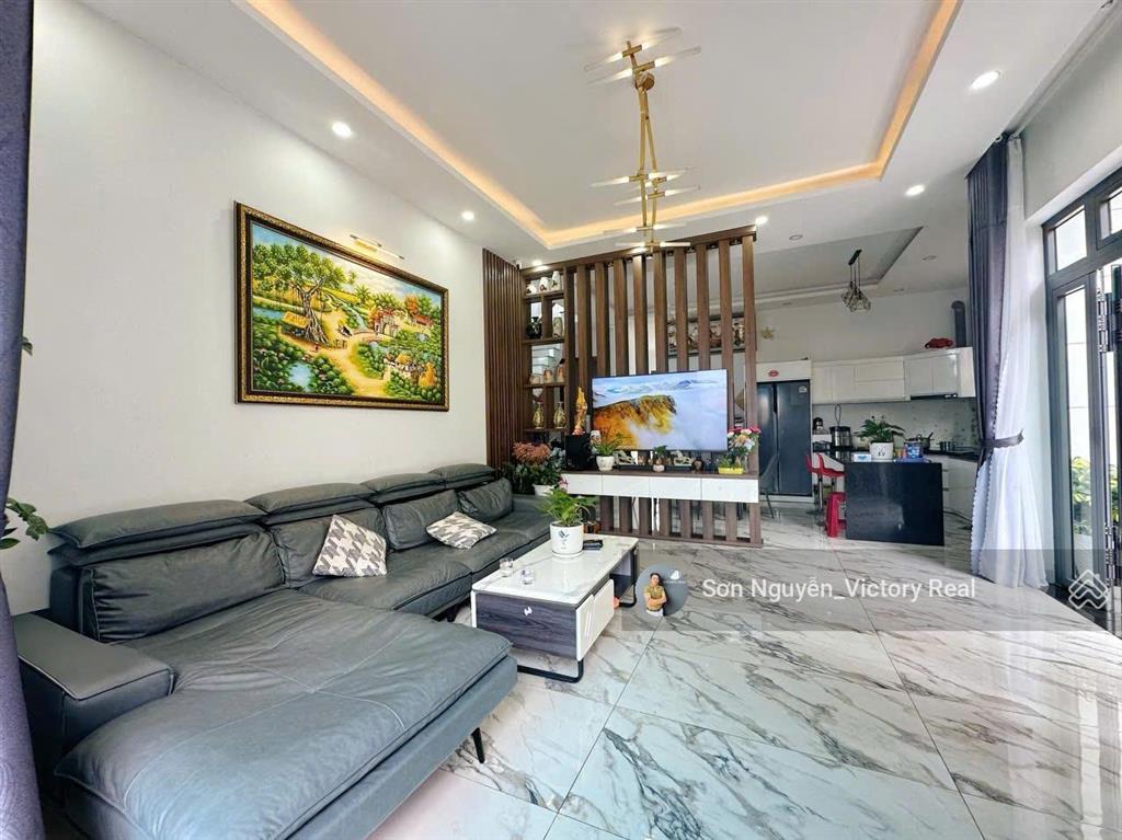 Villa đà lạt hẻm ô tô chỉ 8,5 tỷ | cơ hội hiếm tại p. 11 dt 200m2