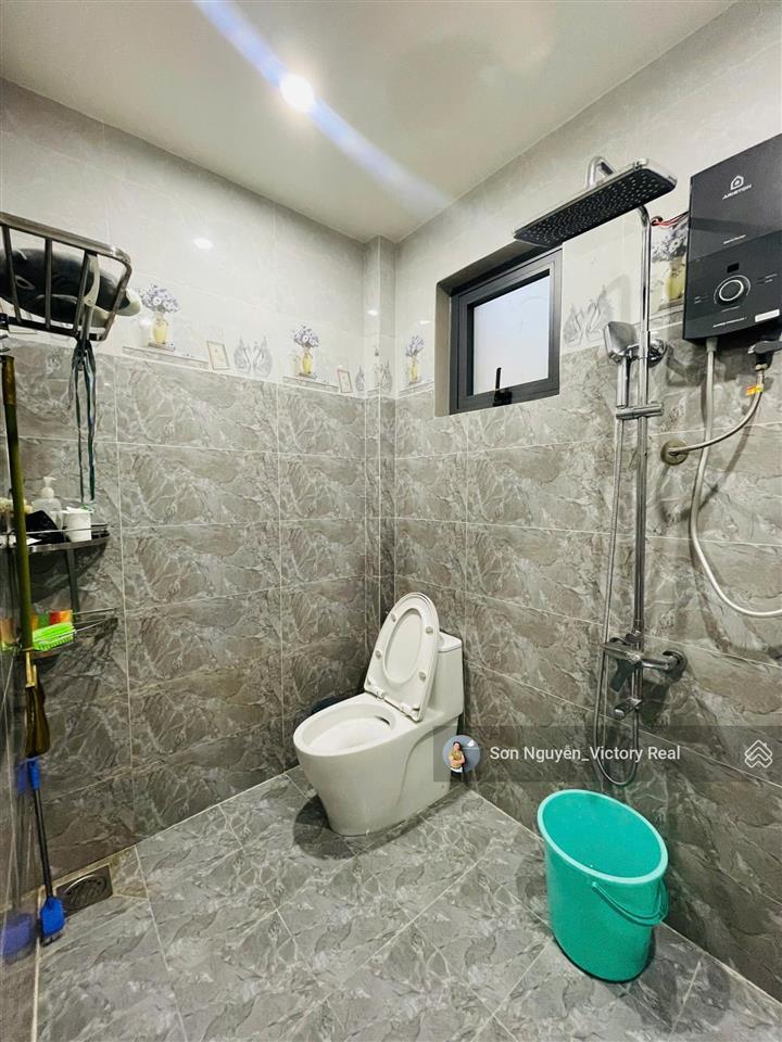 Bán nhà phố đẹp  hẻm xe hơi hùng vương, phường 9, đà lạt