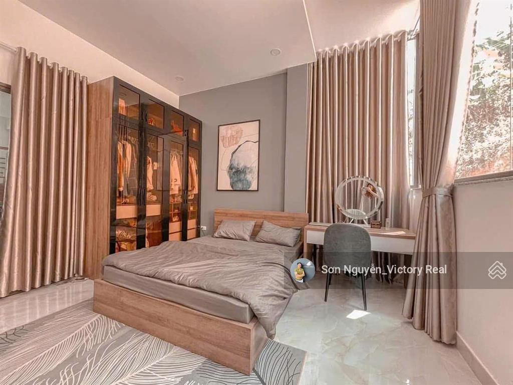 Mặt tiền phạm hồng thái trung tâm đà lạt | 9 phòng ngủ có pccc sổ hồng riêng