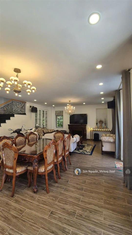 Biệt thự sân vườn 400m2 chỉ 9,5 tỷ tại đà lạt | quỹ đất lớn hiếm còn