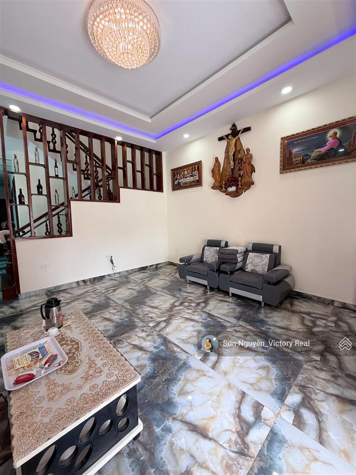Nhà phố 191,6m2 hẻm xe hơi hùng vương, p. 10, đà lạt chỉ 9,5 tỷ