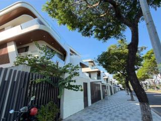 Cho thuê villa cao cấp ngay sông hàn  khu đô thị elysia cao cấp đà nẵng.