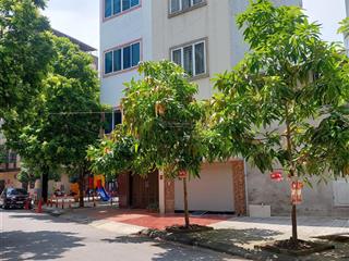 Cc nhà xây mới  căn góc  có thang máy  mặt phố văn phú  ở và kinh doanh đều thích!