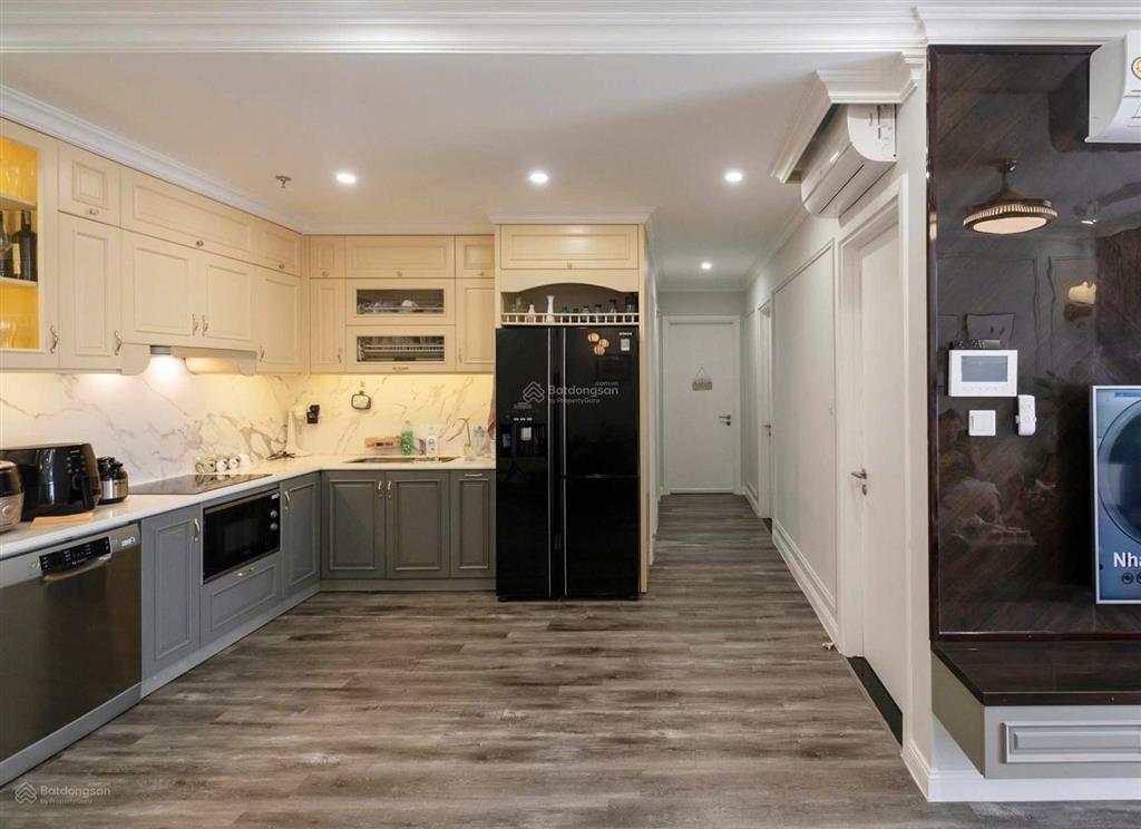 Chính chủ mỹ đình pearl 3pn view hồ 84m² full nội thất giá 18tr siêu tốt