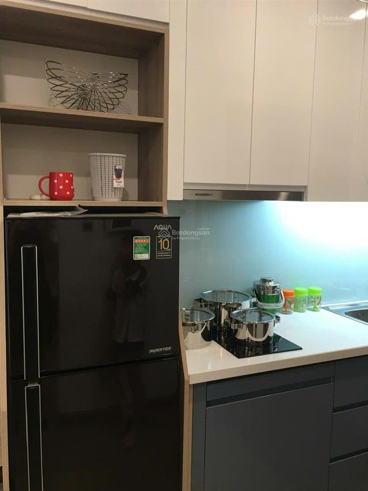 Chính chủ bán gấp studio green bay full đồ view hồ 2.3 tỷ bao phí