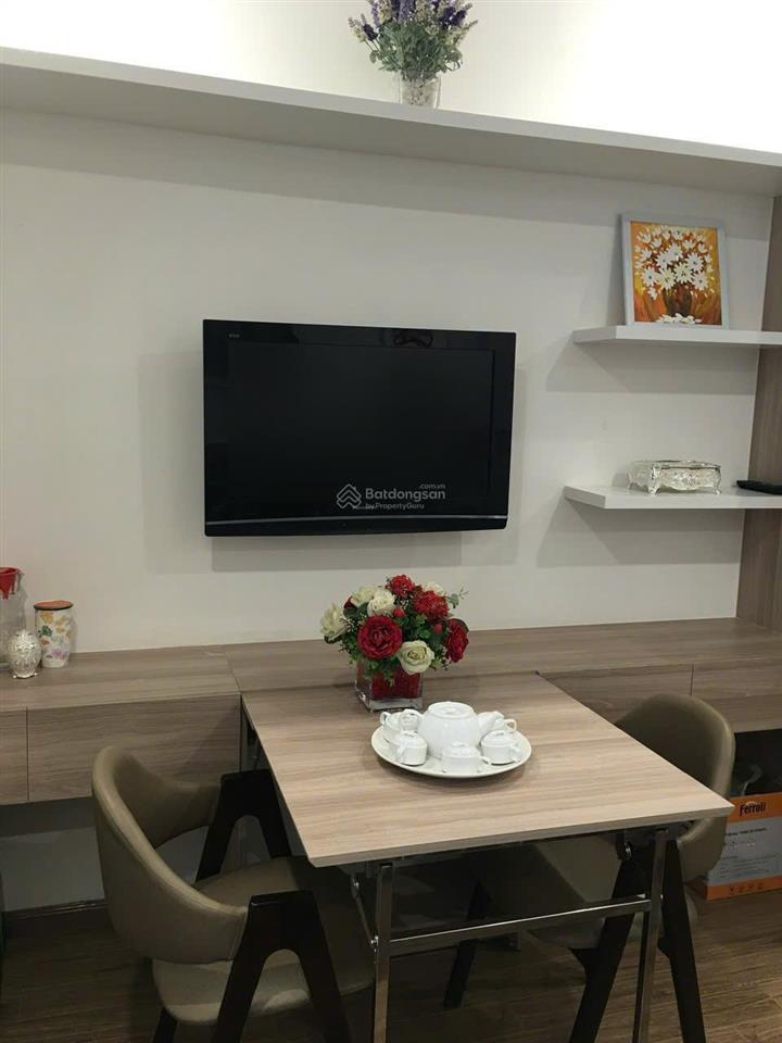 Chính chủ bán gấp studio green bay full đồ view hồ 2.3 tỷ bao phí
