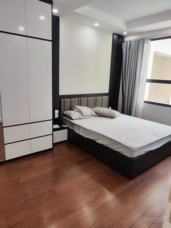 Cho thuê căn d'capital 2n2vs view hồ full 69m2 giá 19tr/tháng