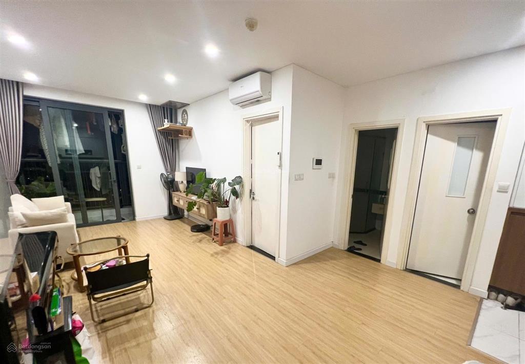 Cho thuê gấp mỹ đình pearl 1n1vs full 50m2 12tr/tháng sắp trống