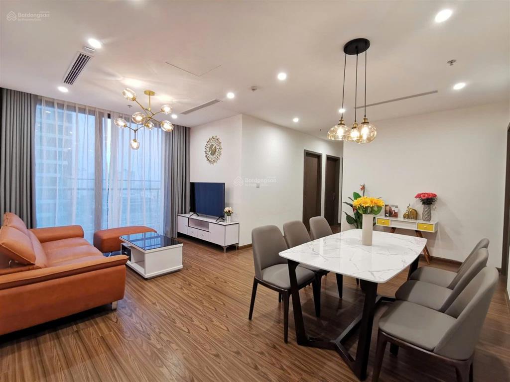 Gấp gấp cho thuê west point 3n2vs full 93m2 giá 26tr/tháng
