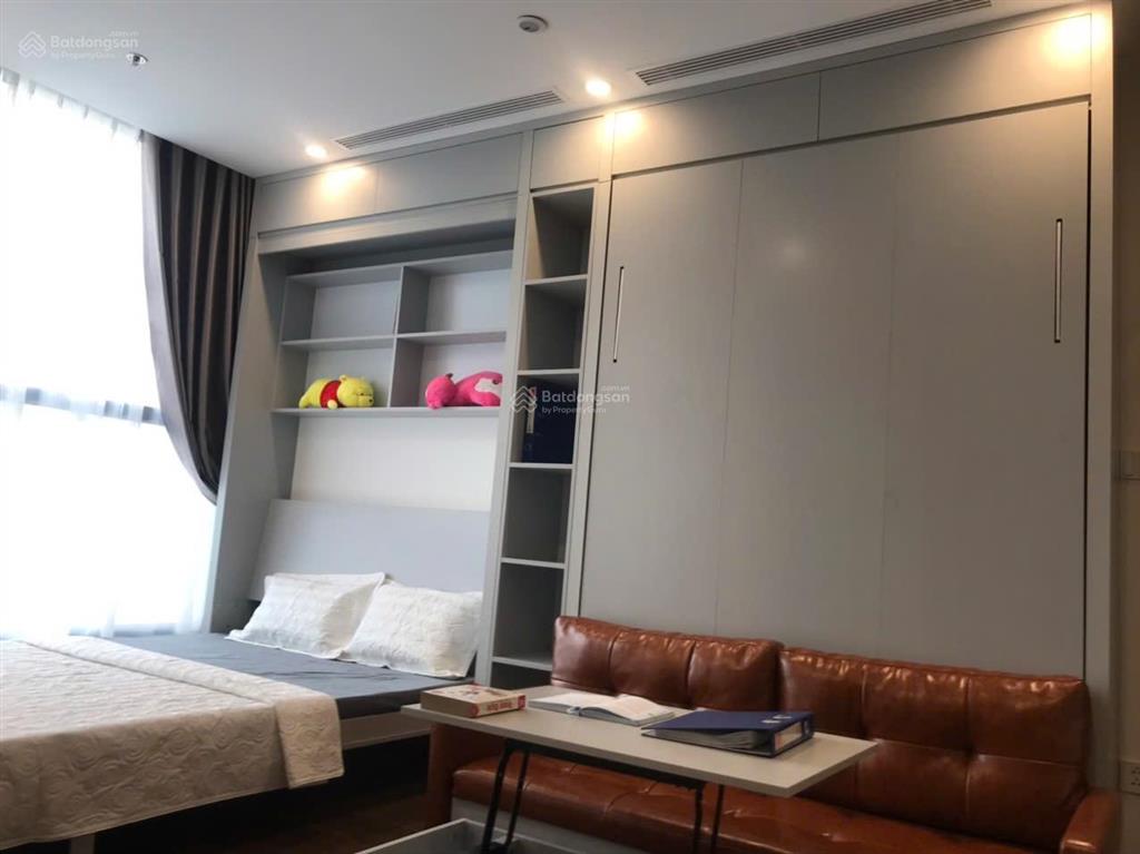 Cho thuê west point studio full 35m2 11tr/tháng đang trống !!!
