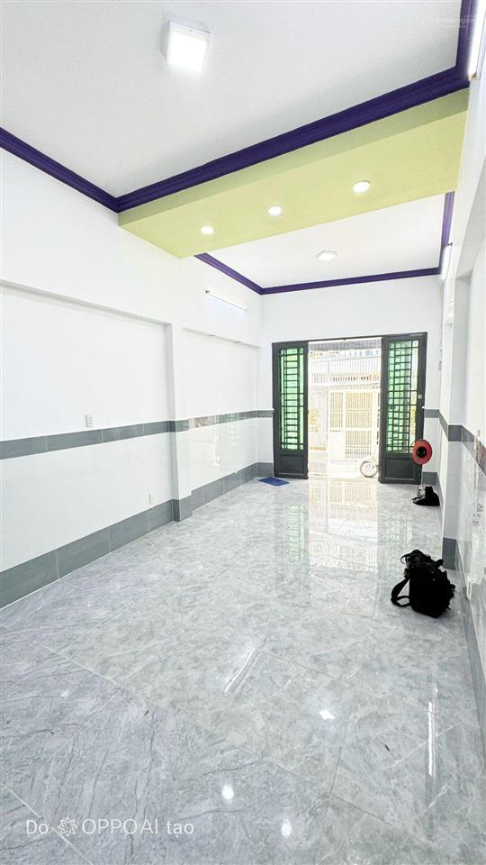 Nhà 2 tầng đường âu dương lân, quận 8, giáp quận 1, 60m2, 3 phòng, 2 tầng, cách 50m ra hẻm xe hơi