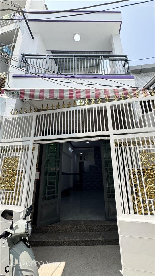 Nhà 2 tầng đường âu dương lân, quận 8, giáp quận 1, 60m2, 3 phòng, 2 tầng, cách 50m ra hẻm xe hơi