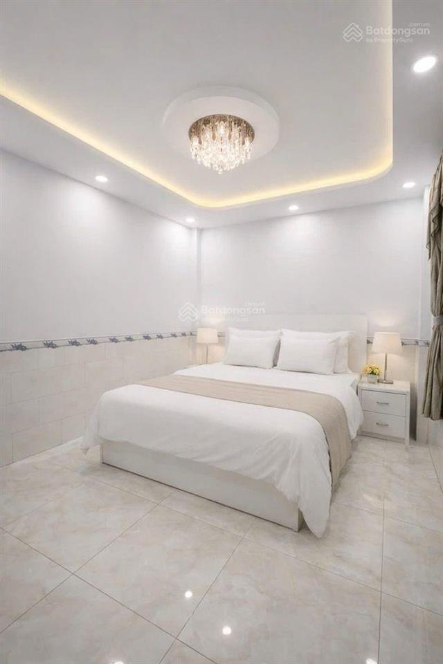 Mặt tiền kinh doanh lô góc lê đình cẩn, gần aeon mall tên lửa, 75m2, ngang 5m, 5 tầng, đường 10m