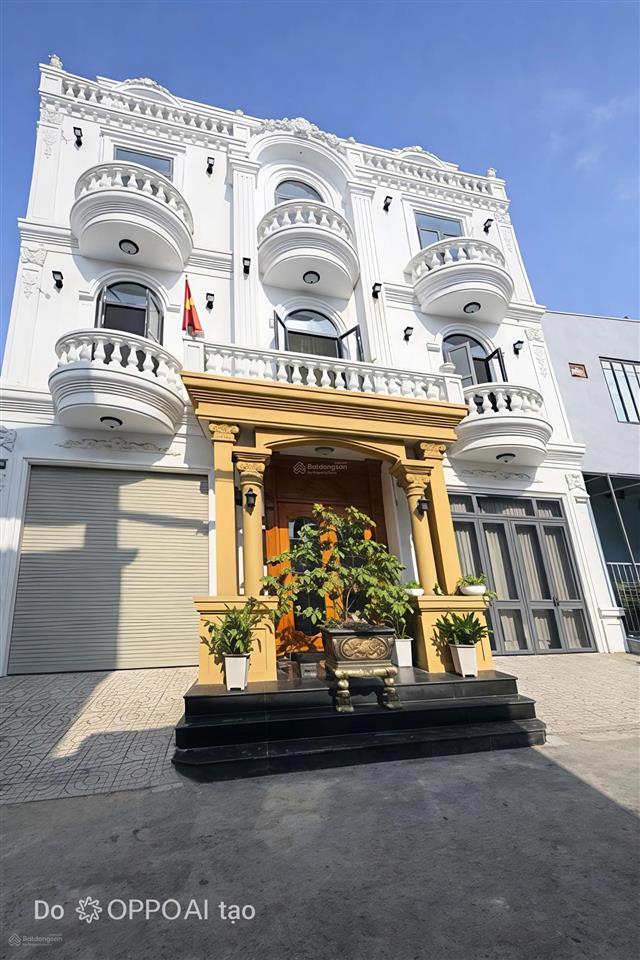 Hồ văn long, tân tạo, gần chợ bà hom quận 6, ngang lớn 11m, 4pn, 4 tầng, đường 6m ô tô vào nhà.