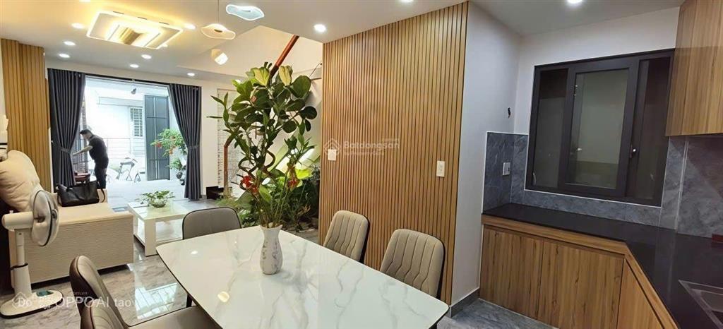 Bia truyền thống, tân tạo, gần aeon bình tân, 56m2, 5pn, 5 tầng, hẻm xe tải, có gara ô tô, 6 tỷ 8