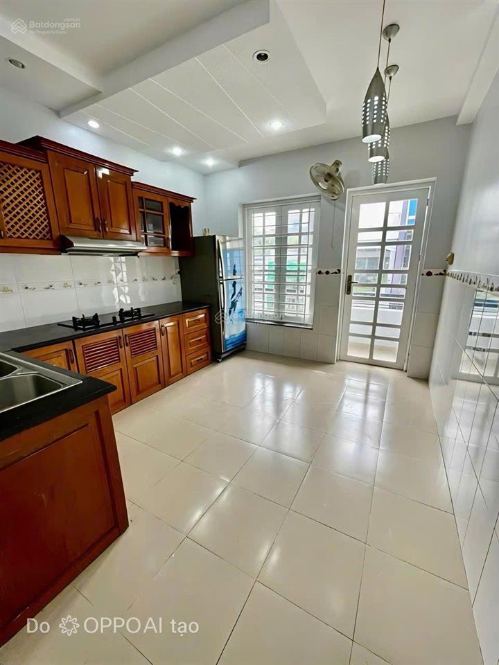 Mtkd ngay bình phú quận 6, gần mega market bình phú, 42m2, 5pn, 5 tầng, 8ty5