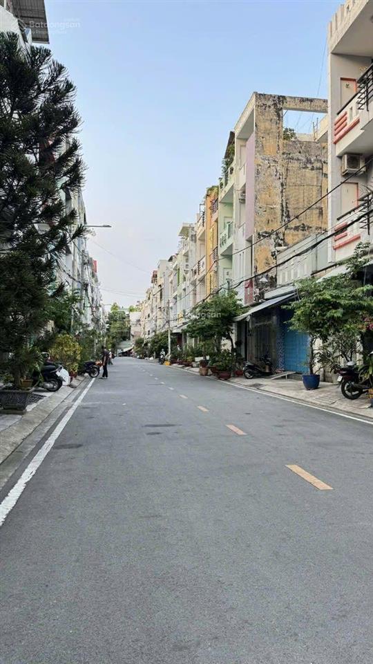 Mặt tiền bình phú q6 view công viên, 48m2, 4 tầng, đường 16m, giá 7.9 tỷ bớt lộc